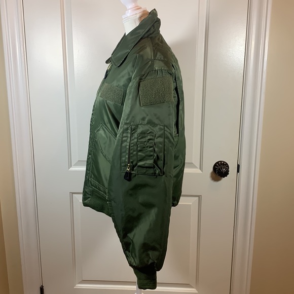 NWOT ultra force puffer bomber jacket military green - Picture 6 of 15